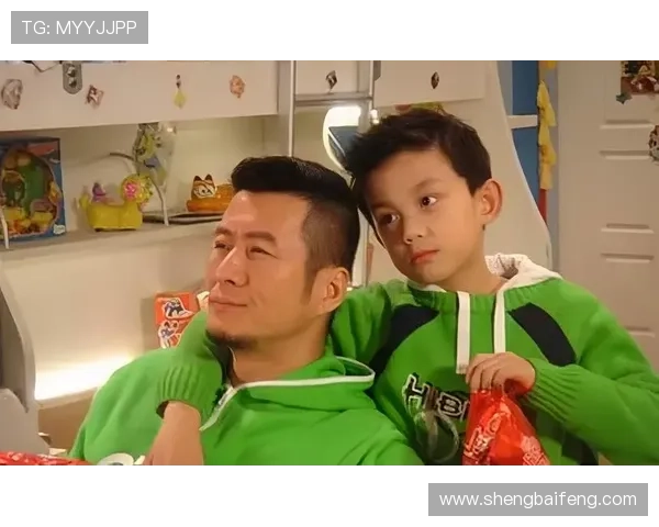 《家有外星人1》：当奇思妙想照进现实，一场笑料百出的星际家庭喜剧！